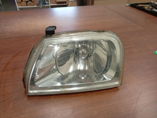 FARO IZQUIERDO Mitsubishi L200 (K70) 