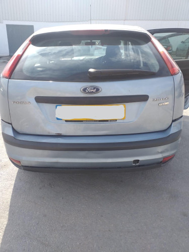 FORD FOCUS BERLINA (CAP) — автомобиль-донор на запчасти 
