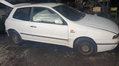 FIAT BRAVO (182)