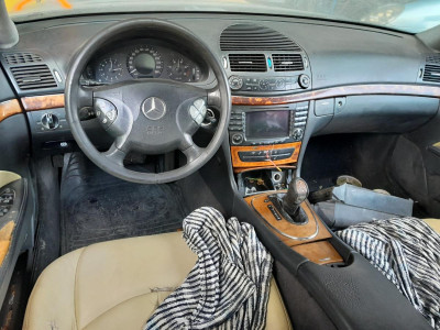 MERCEDES-BENZ CLASE E (BM 211) BERLINA