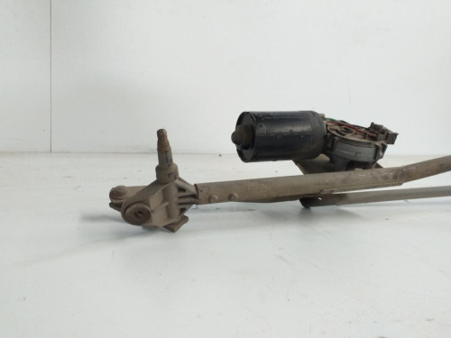  MOTOR LIMPIA DELANTERO 
