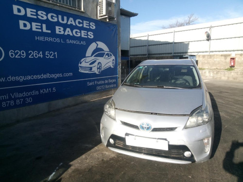  TOYOTA PRIUS (ZVW30) 