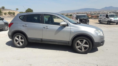 NISSAN QASHQAI (J10)