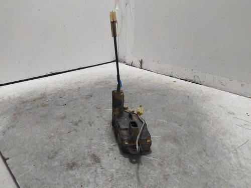  CERRADURA PUERTA DELANTERA DERECHA OPEL ZAFIRA B 