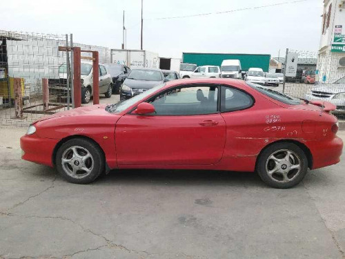  HYUNDAI COUPE (J2) 
