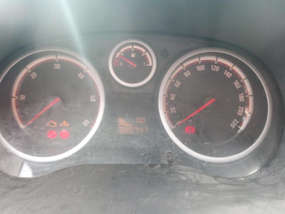 OPEL CORSA D