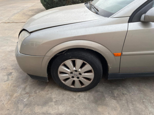 ALETA DELANTERA IZQUIERDA Opel Vectra C Berlina (2002->) OPEL Vectra C Berlina (2002->) 
