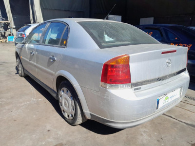 OPEL VECTRA C BERLINA