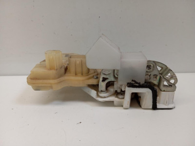 CERRADURA PUERTA DELANTERA DERECHA, HONDA, JAZZ (GD1/5)