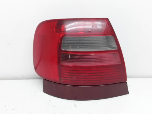  PILOTO TRASERO IZQUIERDO AUDI A4 BERLINA (B5) 