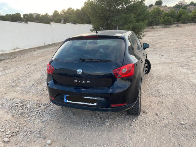 SEAT IBIZA BERLINA (6J5)