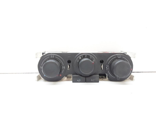 MANDO CALEFACCION / AIRE ACONDICIONADO Volkswagen POLO III BERLINA (6N2) 