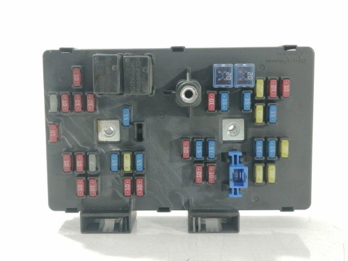  CAJA RELES / FUSIBLES OPEL ANTARA 