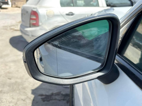 RETROVISOR IZQUIERDO Audi A3 SPORTBACK (8YA) 