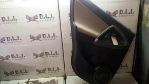 GUARNECIDO PUERTA TRASERA IZQUIERDA Toyota RAV4 (A3) 