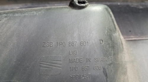 GUARNECIDO PORTON TRASERO Seat LEON (1P1) 