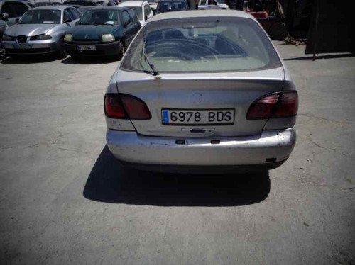  NISSAN PRIMERA BERLINA (P11) 