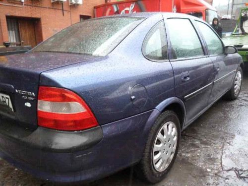  OPEL VECTRA B BERLINA 