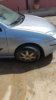 ALETA DELANTERA DERECHA Ford Focus Berlina (CAK)(1998->)