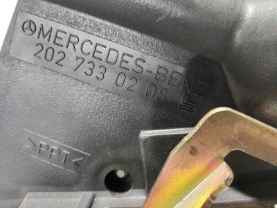 CERRADURA PUERTA TRASERA DERECHA