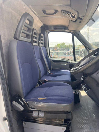 IVECO DAILY FURGÓN — автомобиль-донор на запчасти 