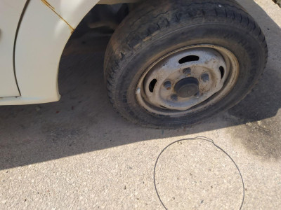 PINZA DE FRENO DELANTERA DERECHA