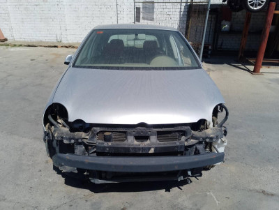 VOLKSWAGEN POLO IV (9N1)