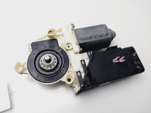 MOTOR ELEVALUNAS DELANTERO IZQUIERDO Seat LEON (1M1) 