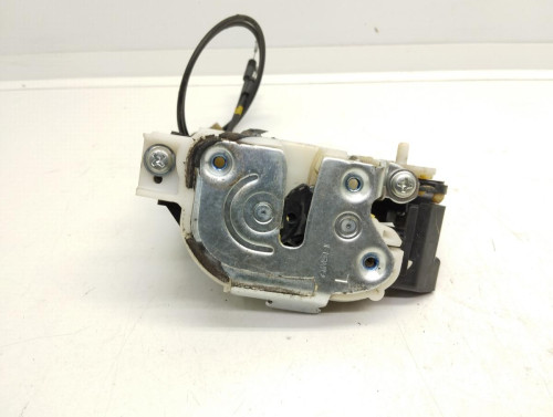  CERRADURA PUERTA TRASERA IZQUIERDA Mitsubishi OUTLANDER (CW0) 