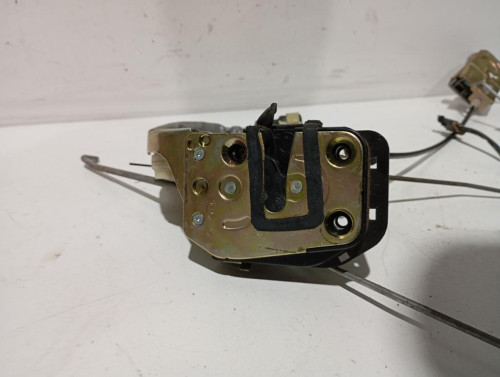 CERRADURA PUERTA DELANTERA DERECHA Kia SORENTO (BL) 