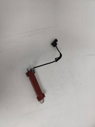  AMPLIFICADOR DE ANTENA VOLVO S40 BERLINA 
