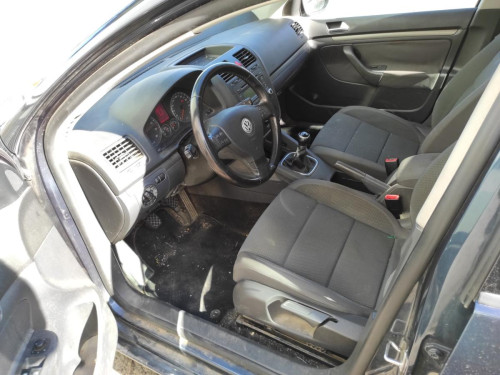VOLKSWAGEN GOLF V (1K1)(10.2003) — автомобиль-донор на запчасти 