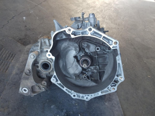 CAJA CAMBIOS Opel Astra K Berlina 5p (09.2015->) OPEL Astra K Berlina 5p (09.2015->) 