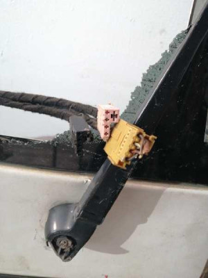 PUERTA TRASERA IZQUIERDA, VOLKSWAGEN, CADDY (2K)(02.2004)