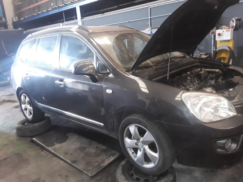  KIA CARENS (RS) 