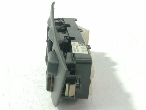 MANDO ELEVALUNAS DELANTERO IZQUIERDO Toyota AVENSIS WAGON (T25) 