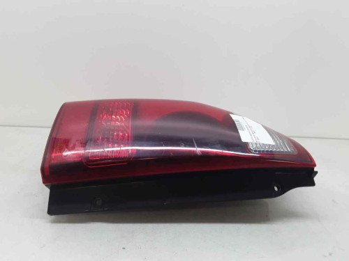 PILOTO TRASERO IZQUIERDO Mitsubishi MONTERO (V60/V70) 