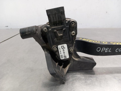 PEDAL ACELERADOR 