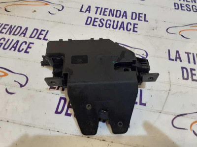 CERRADURA MALETERO / PORTON