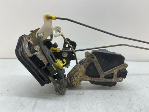 CERRADURA PUERTA TRASERA DERECHA Hyundai TERRACAN (HP) 