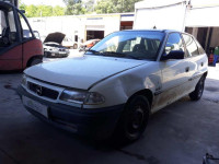 OPEL ASTRA F BERLINA