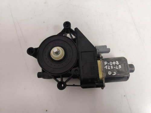  MOTOR ELEVALUNAS DELANTERO DERECHO PEUGEOT 208 