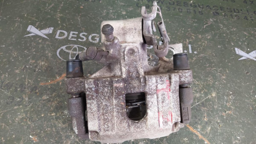 PINZA DE FRENO TRASERA IZQUIERDA TOYOTA YARIS (P13) 