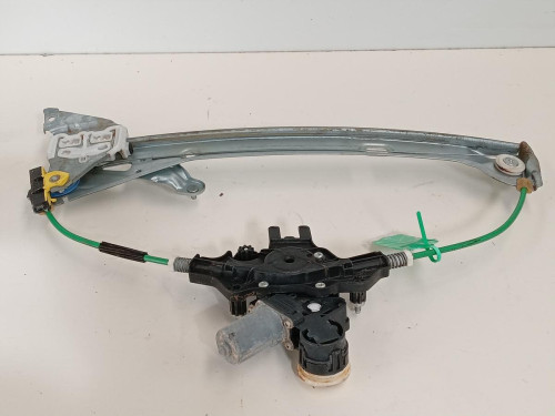  ELEVALUNAS DELANTERO IZQUIERDO TOYOTA COROLLA (E21) 