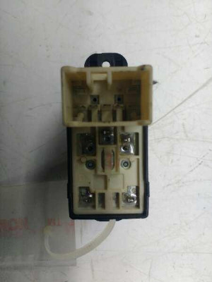 MANDO ELEVALUNAS DELANTERO DERECHO, KIA, CARNIVAL II (FL)