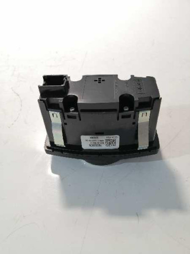  MANDO LUCES FORD FOCUS BERLINA (CB8) 