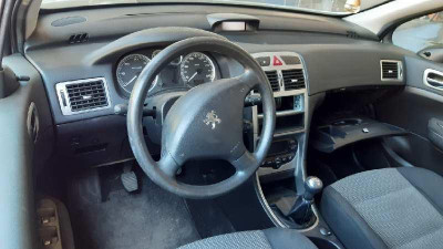 PEUGEOT 307 (S1)(04.2001)