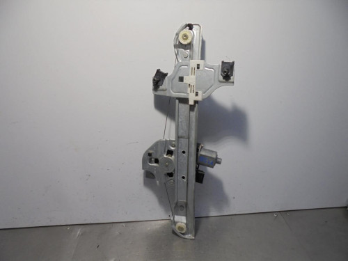 ELEVALUNAS DELANTERO IZQUIERDO Peugeot 2008 
