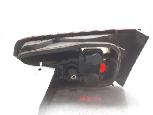  PILOTO TRASERO IZQUIERDO INTERIOR Renault LAGUNA II (BG0) 