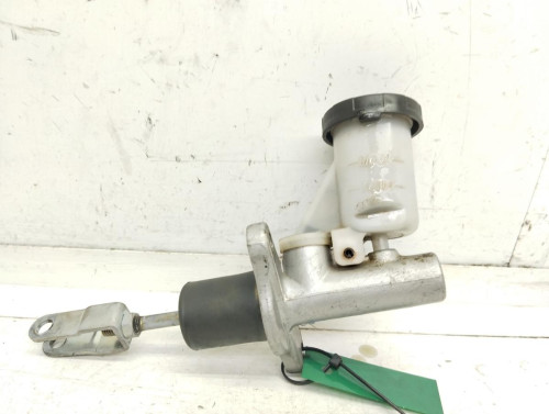  BOMBA EMBRAGUE NISSAN TERRANO II (R20) 